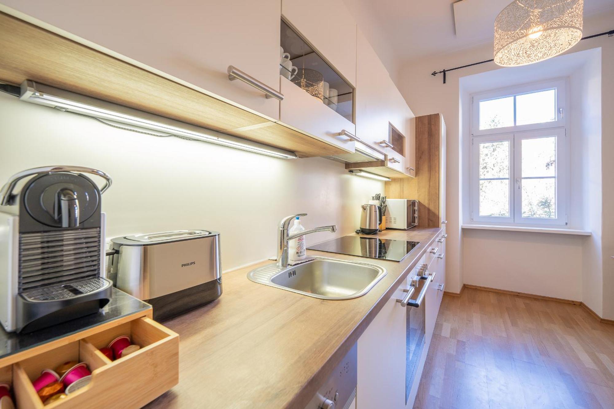 M&O Apartment, Zentral In Innenstadt-& Bahnhofsnaehe - Parkgarage Graz Exterior foto